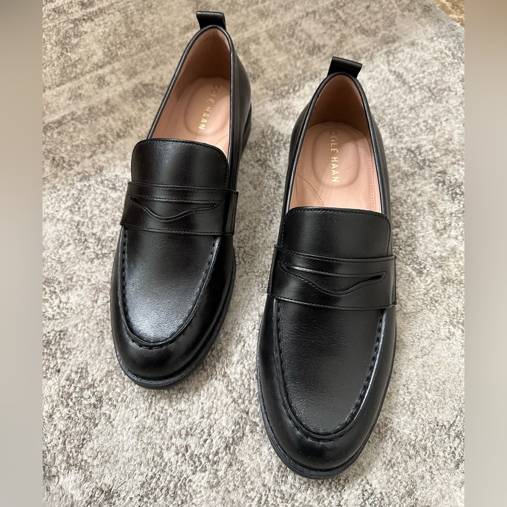 New Cole Haan Black Leather Penny Loafers - Picture 2 of 7